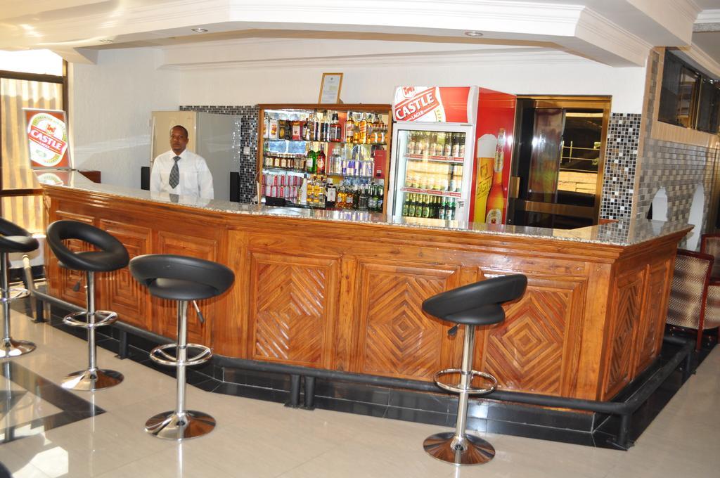 Premier Palace Hotel Arusha Esterno foto