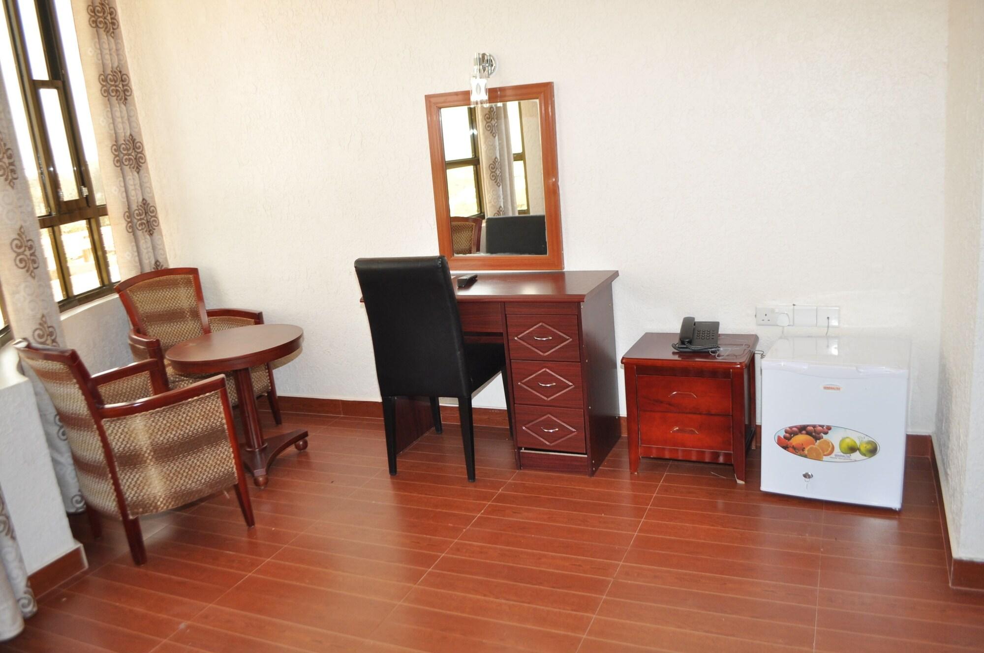 Premier Palace Hotel Arusha Esterno foto