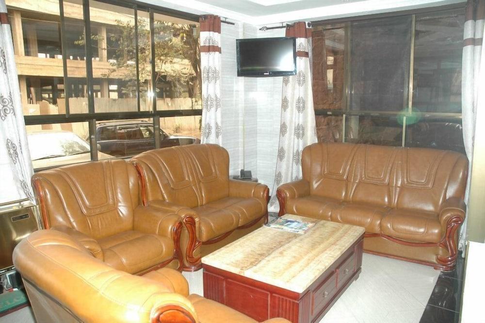 Premier Palace Hotel Arusha Esterno foto